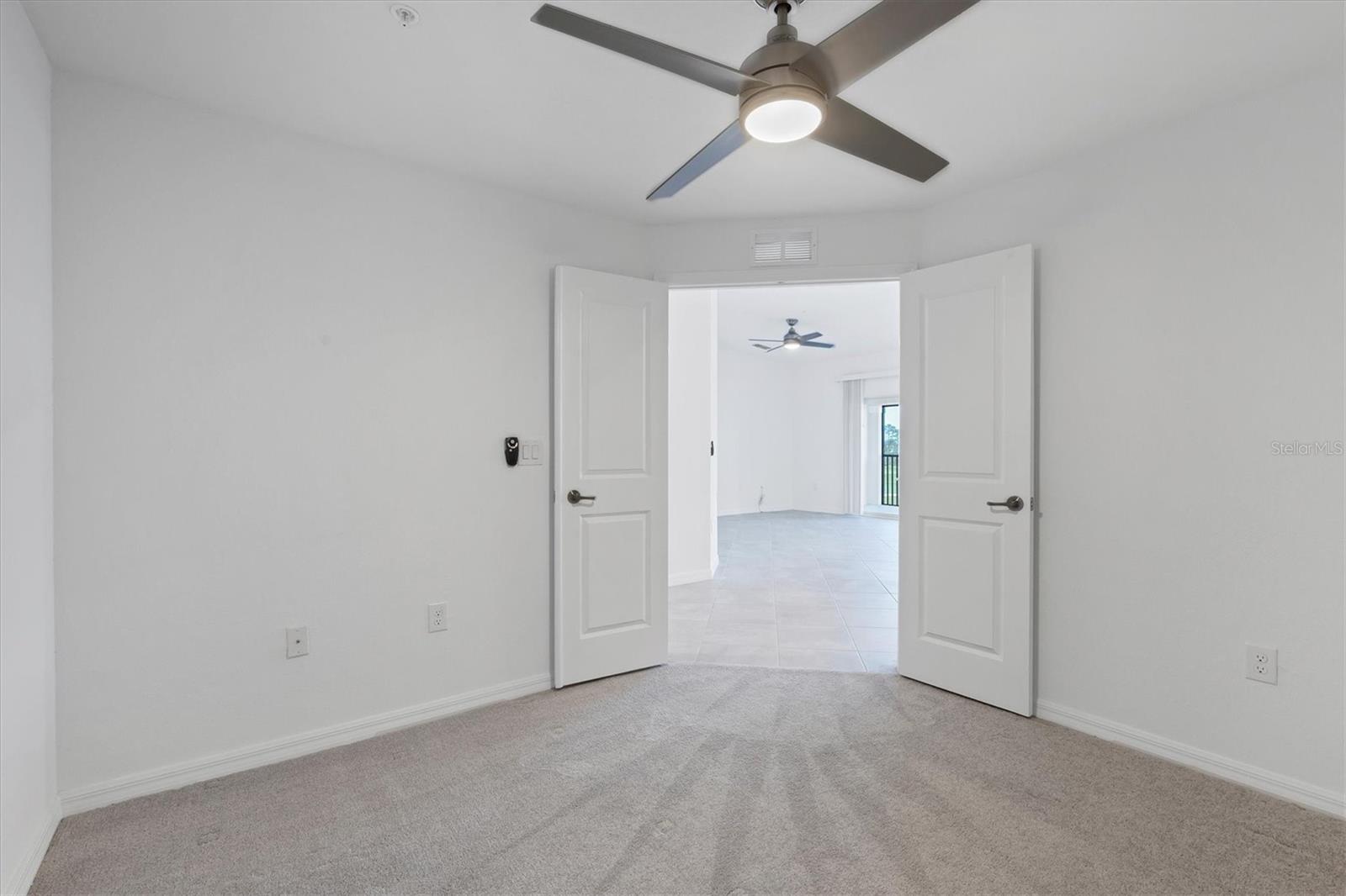 Image 17 of 79 For 12470 Wellen Golf Street 203