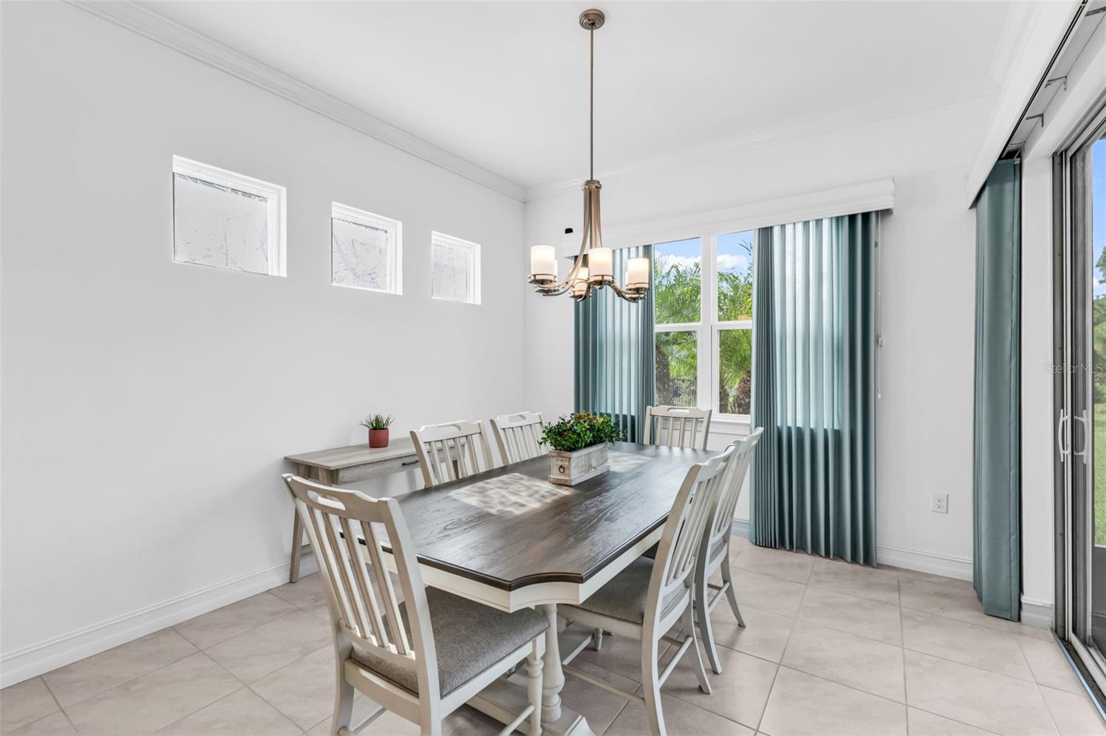 Image 16 of 61 For 24136 Riverfront Drive