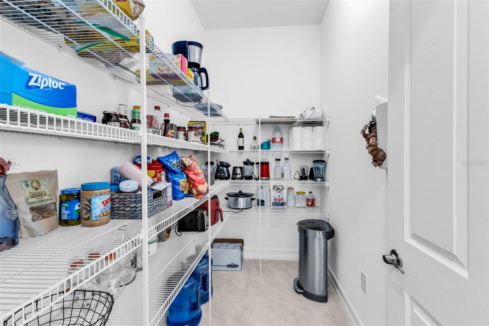 Image 18 of 61 For 24136 Riverfront Drive