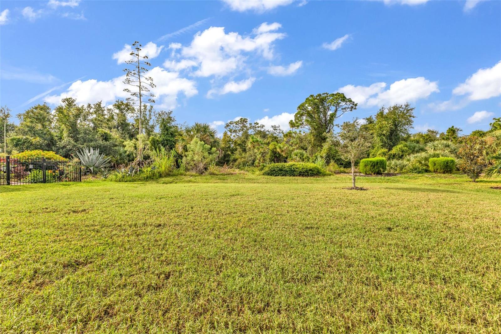 Image 35 of 61 For 24136 Riverfront Drive