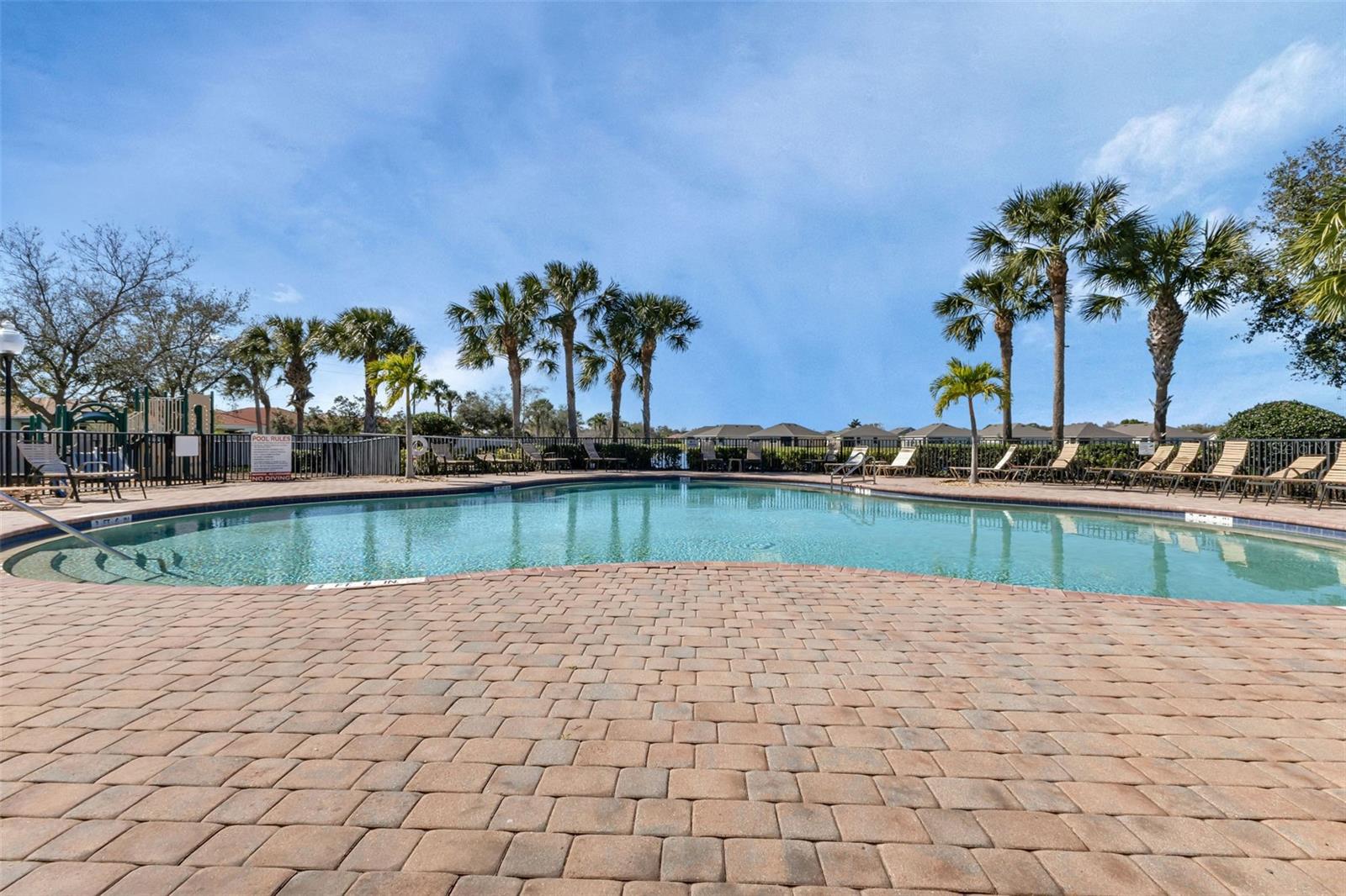 Image 54 of 61 For 24136 Riverfront Drive