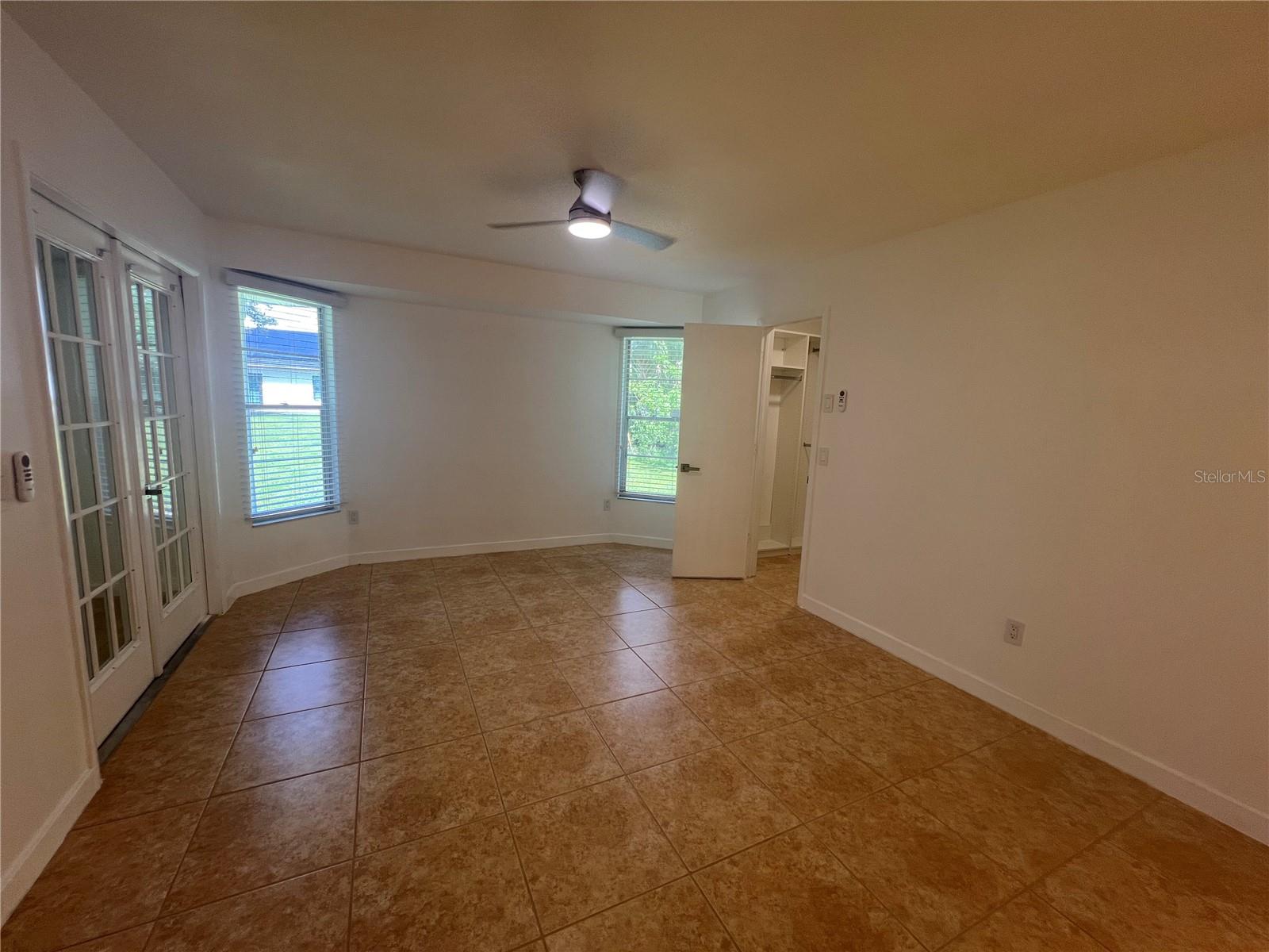 Image 11 of 29 For 22472 Tennyson Avenue