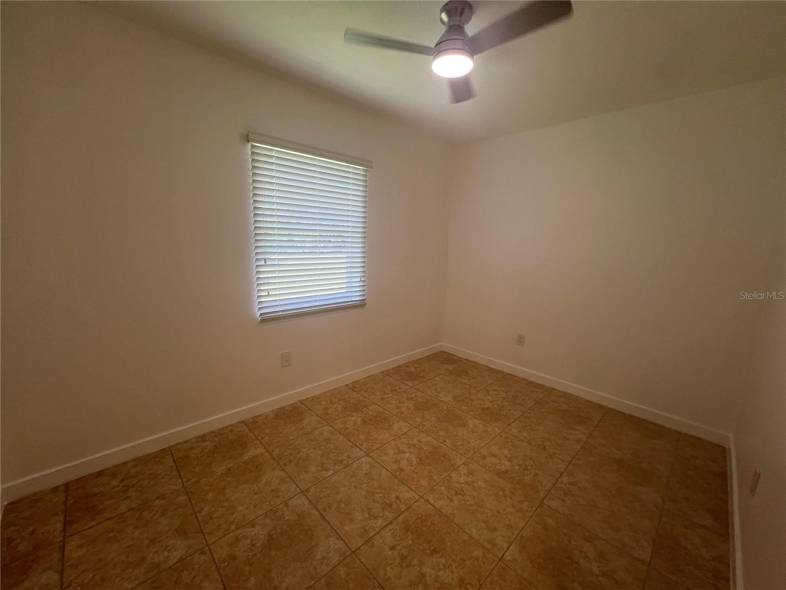 Image 20 of 29 For 22472 Tennyson Avenue