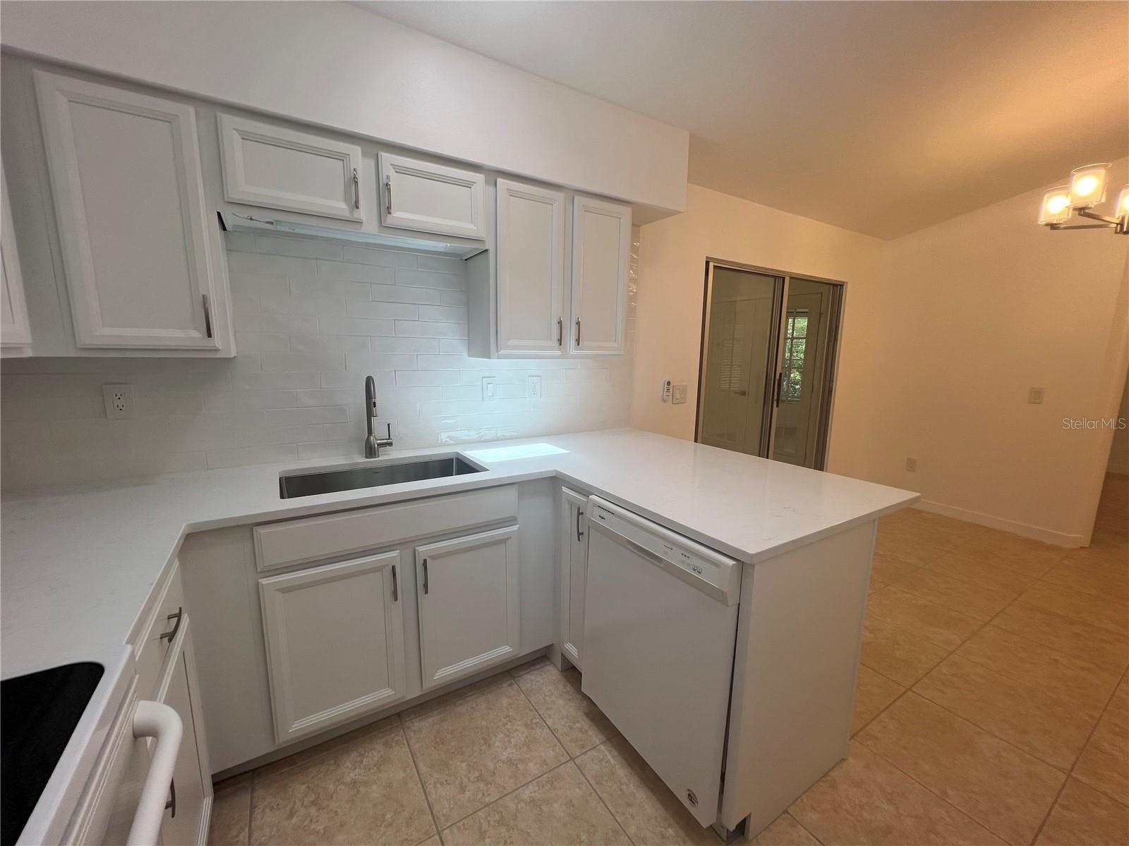Image 7 of 29 For 22472 Tennyson Avenue