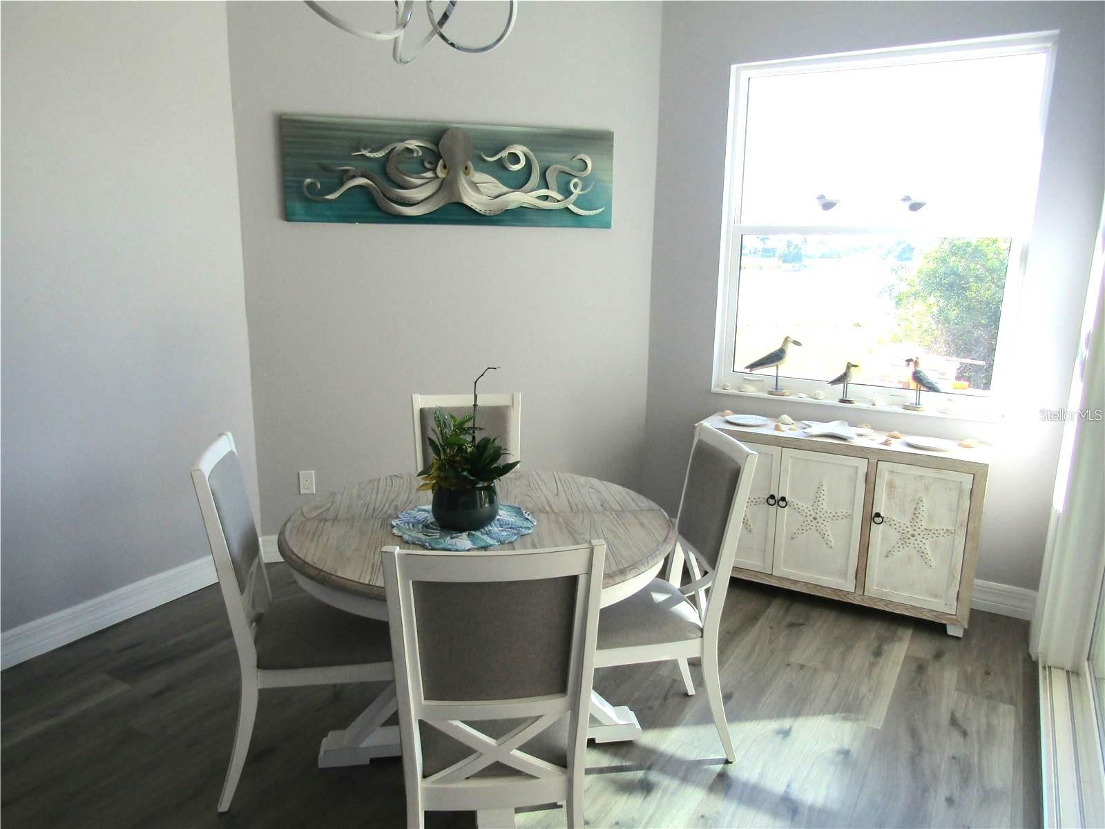 Image 3 of 17 For 2064 Little Pine Circle