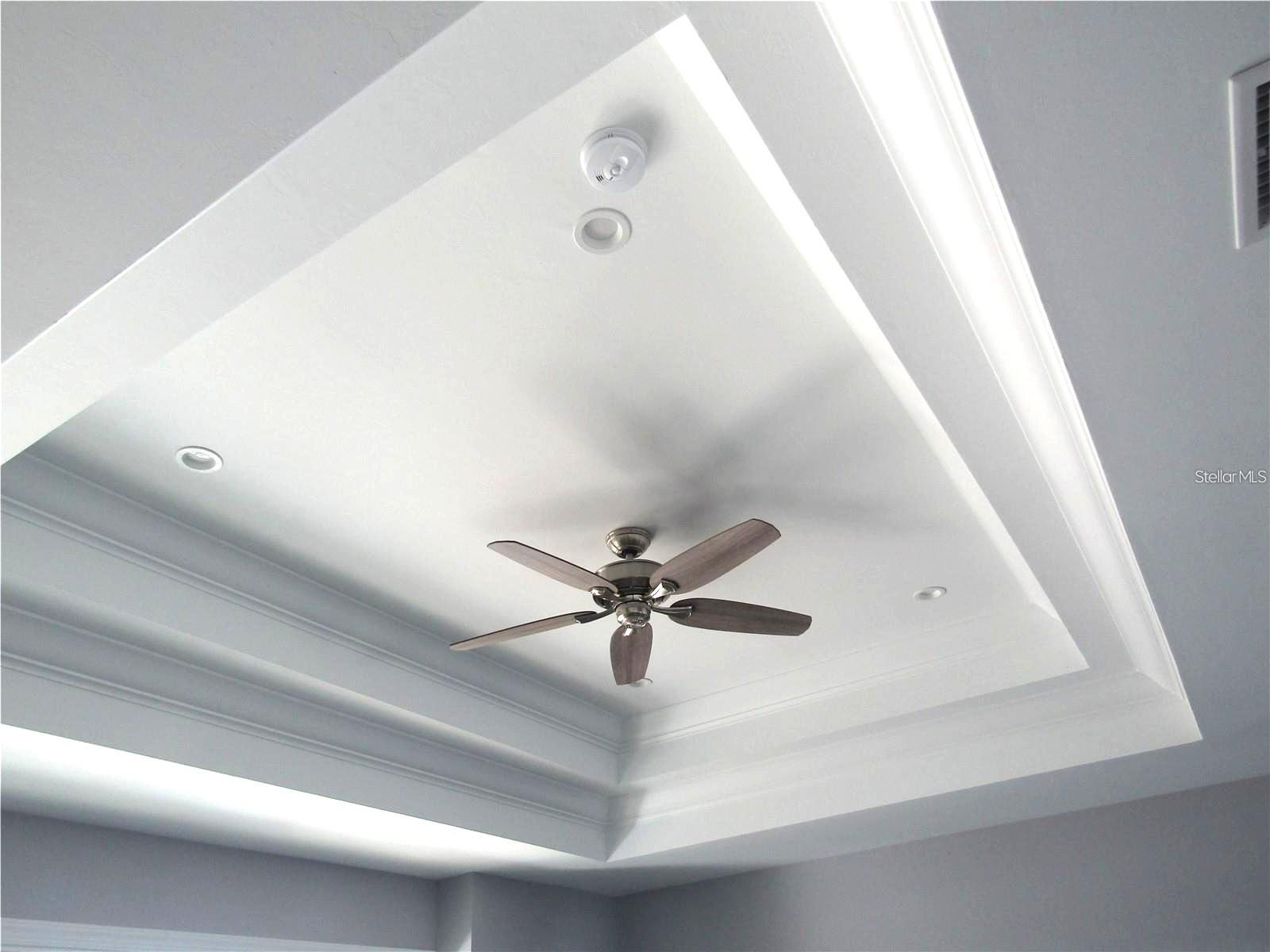 Image 7 of 17 For 2064 Little Pine Circle