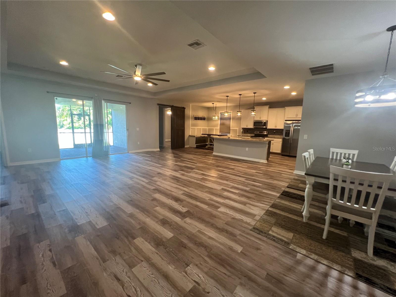 Image 19 of 38 For 10487 Atenia Street