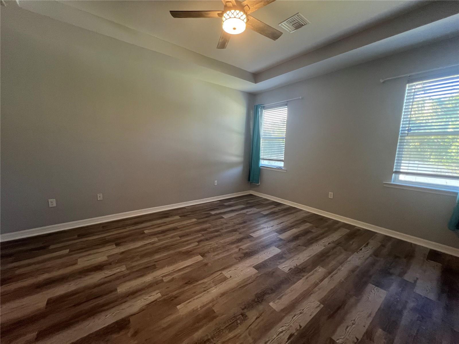 Image 20 of 38 For 10487 Atenia Street