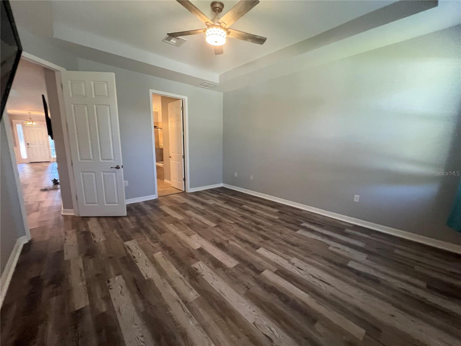 Image 21 of 38 For 10487 Atenia Street