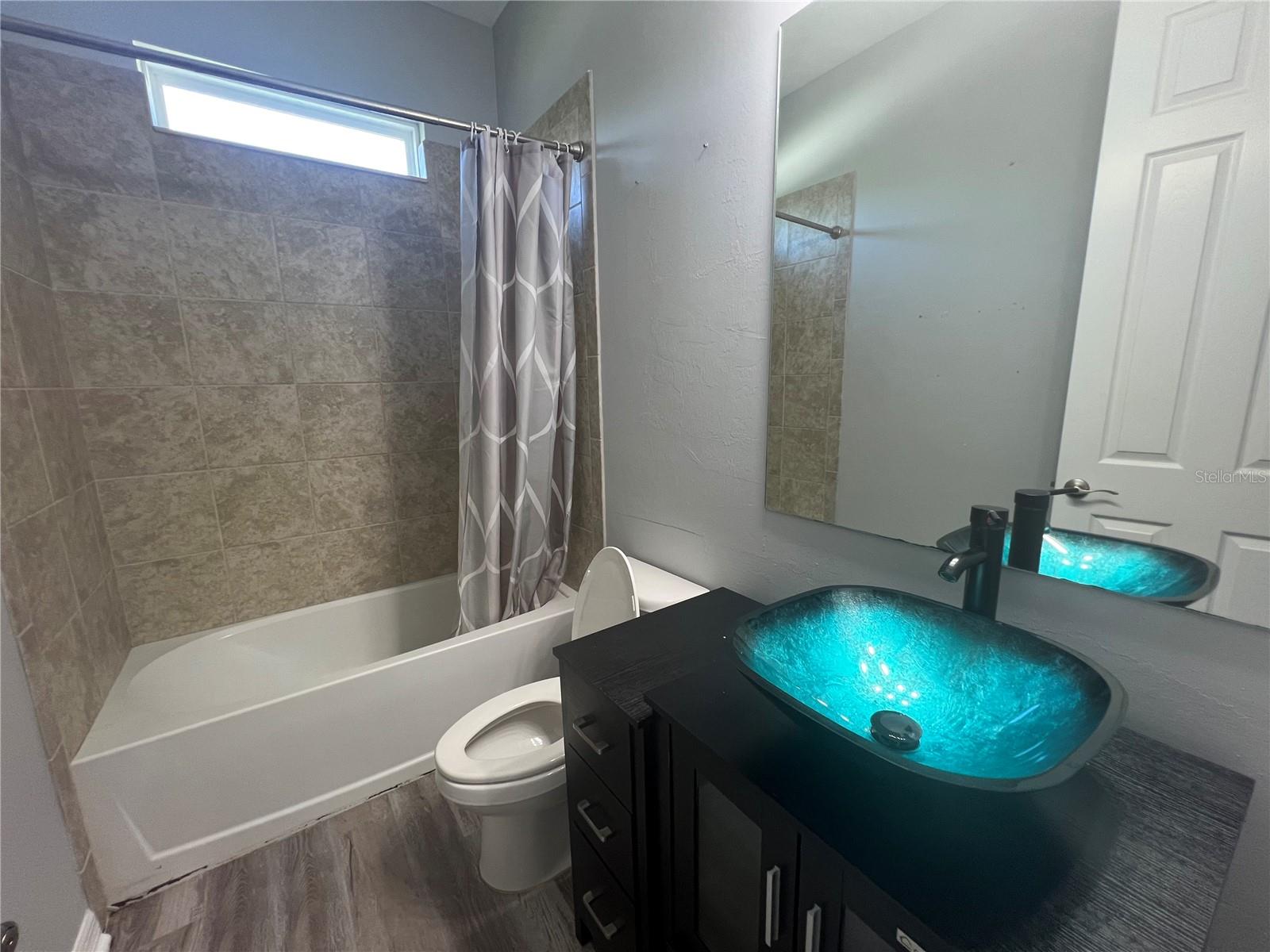 Image 33 of 38 For 10487 Atenia Street