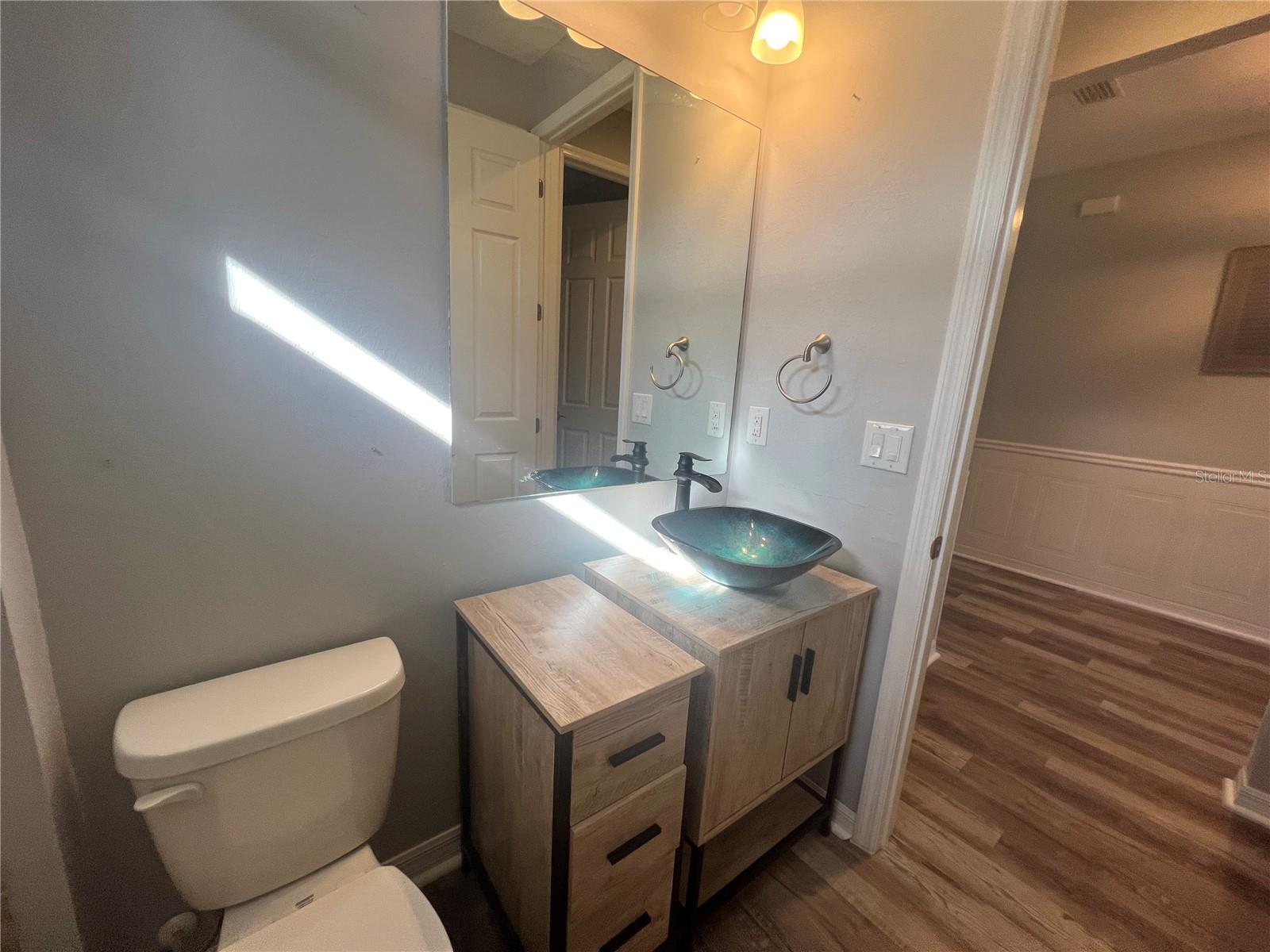 Image 9 of 38 For 10487 Atenia Street