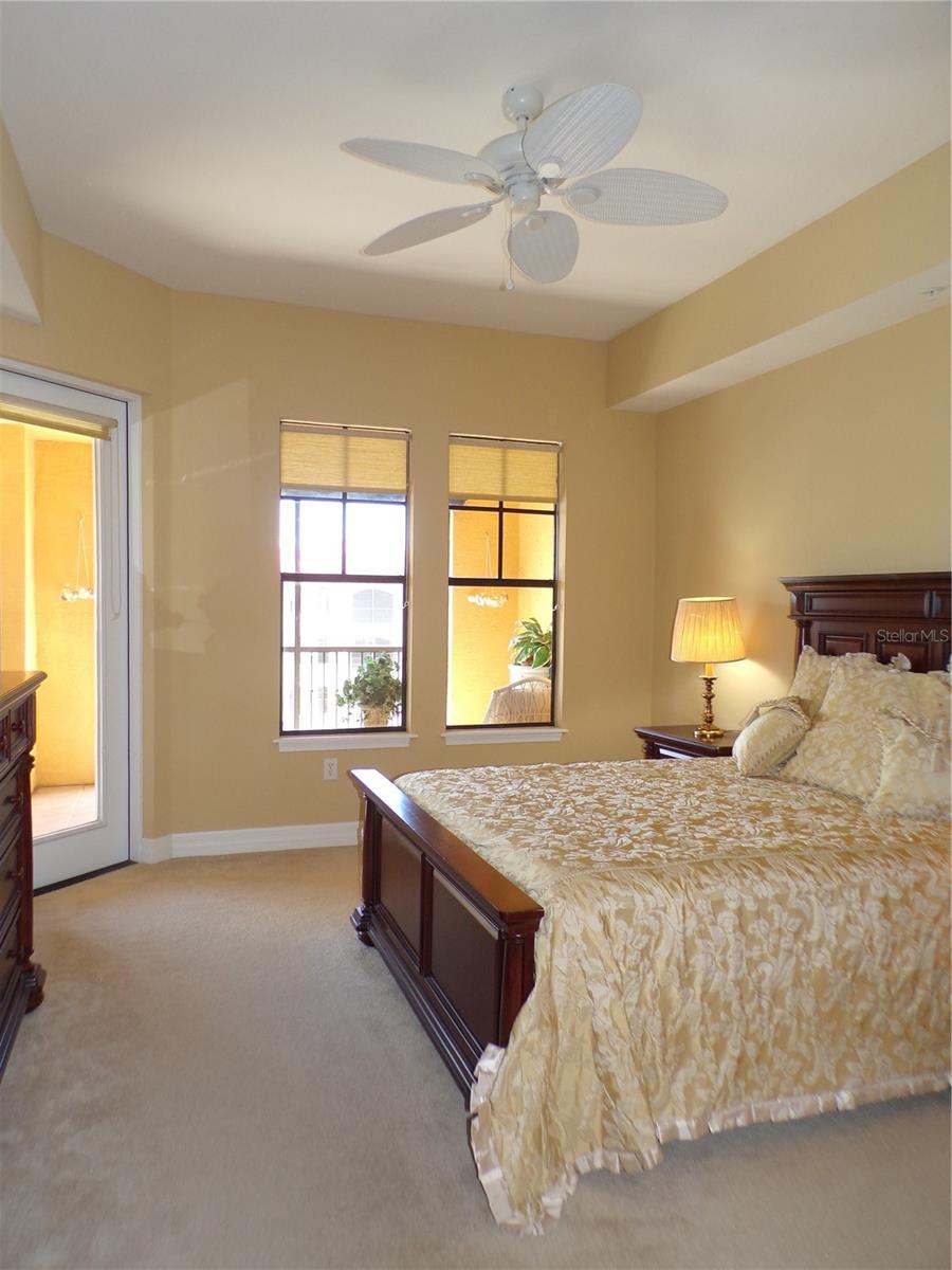 Image 12 of 65 For 96 Vivante Boulevard 9647