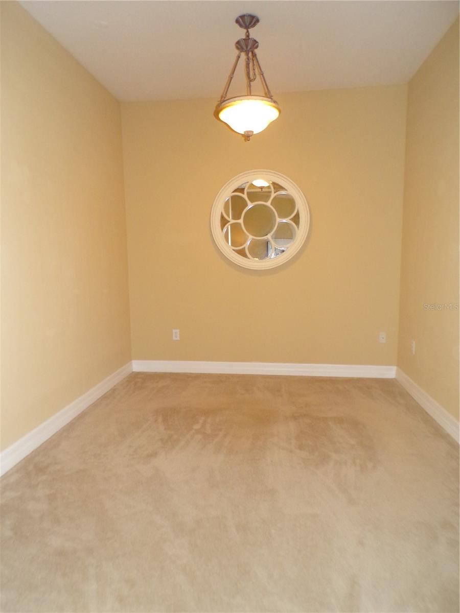 Image 14 of 65 For 96 Vivante Boulevard 9647