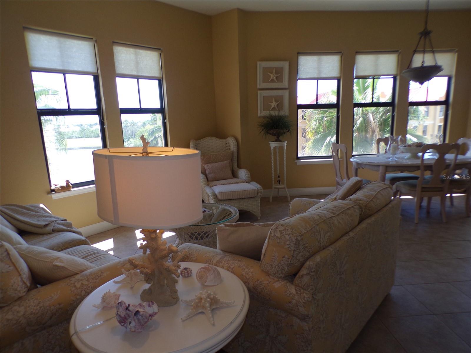 Image 34 of 65 For 96 Vivante Boulevard 9647