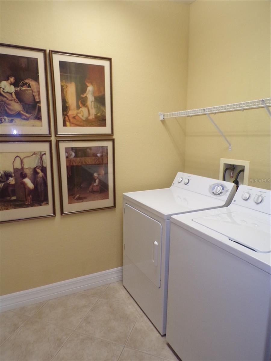 Image 43 of 65 For 96 Vivante Boulevard 9647