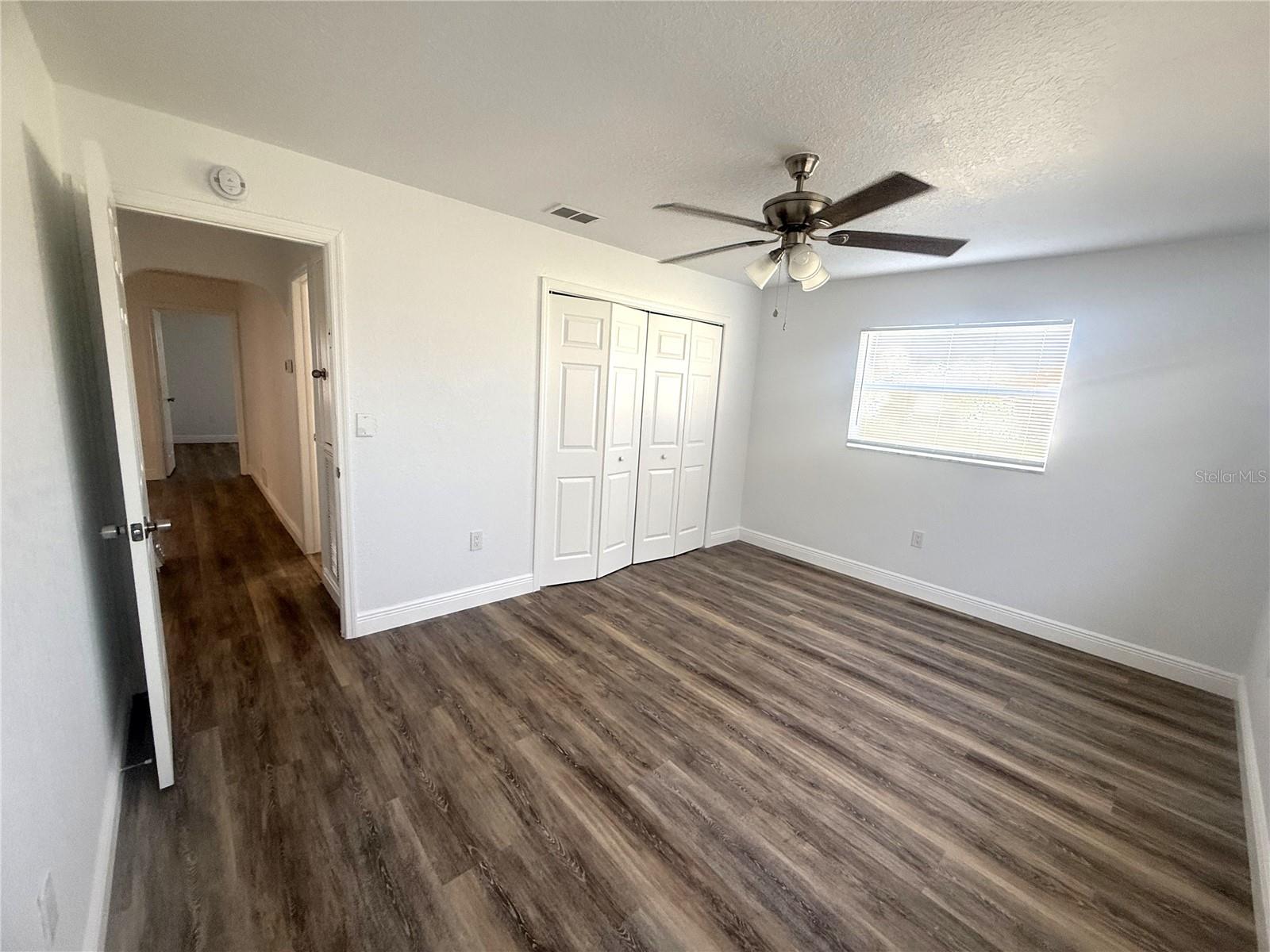 Image 14 of 29 For 549 Lakemont Avenue Nw