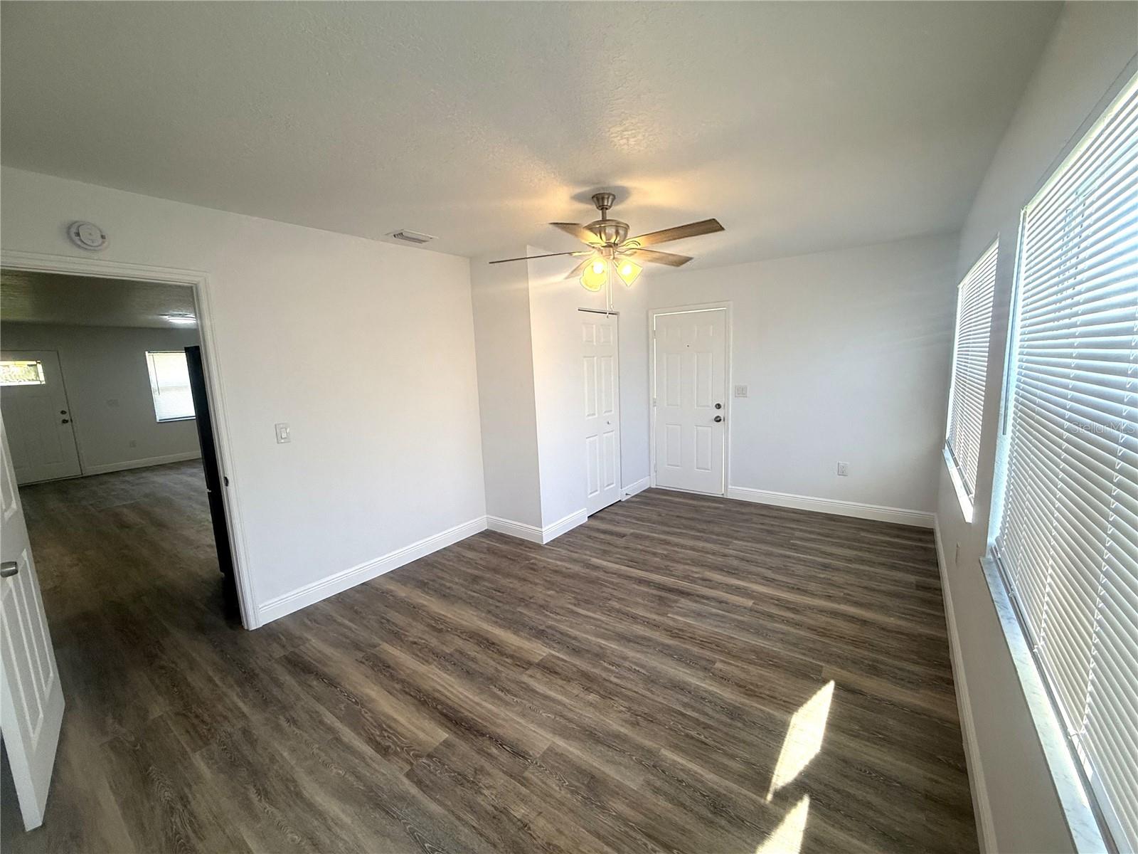 Image 17 of 29 For 549 Lakemont Avenue Nw