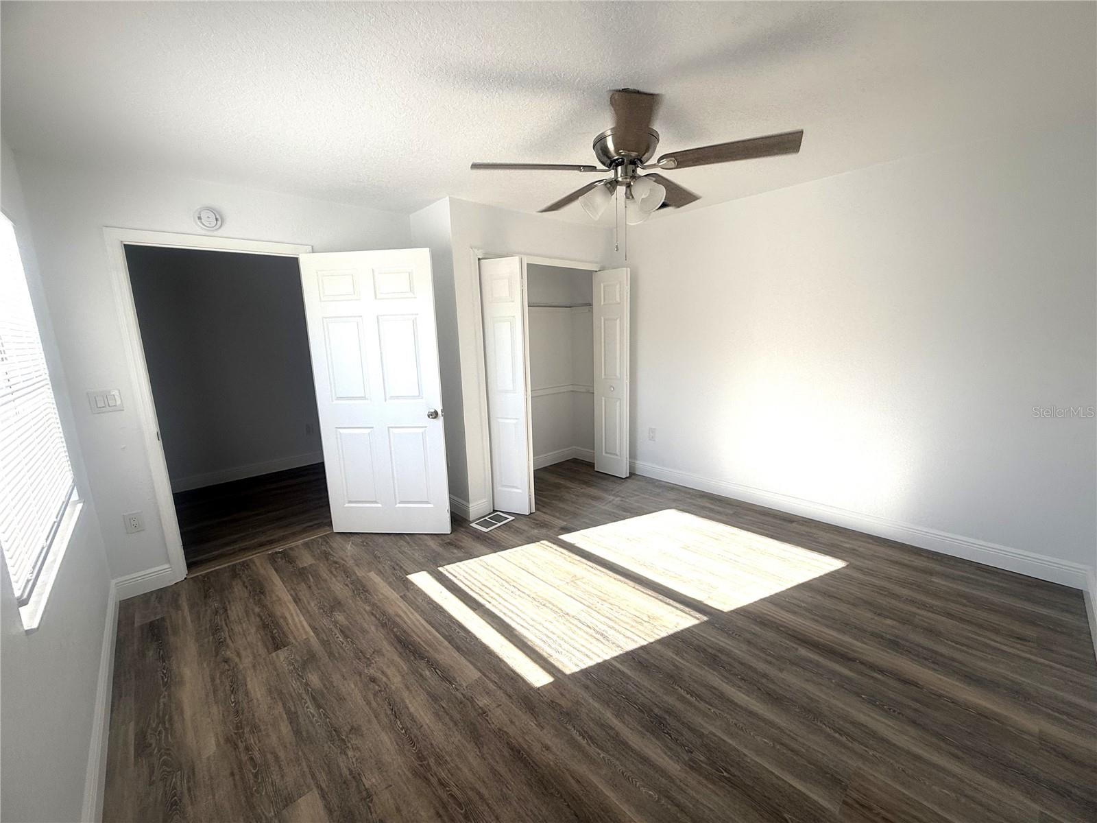 Image 21 of 29 For 549 Lakemont Avenue Nw