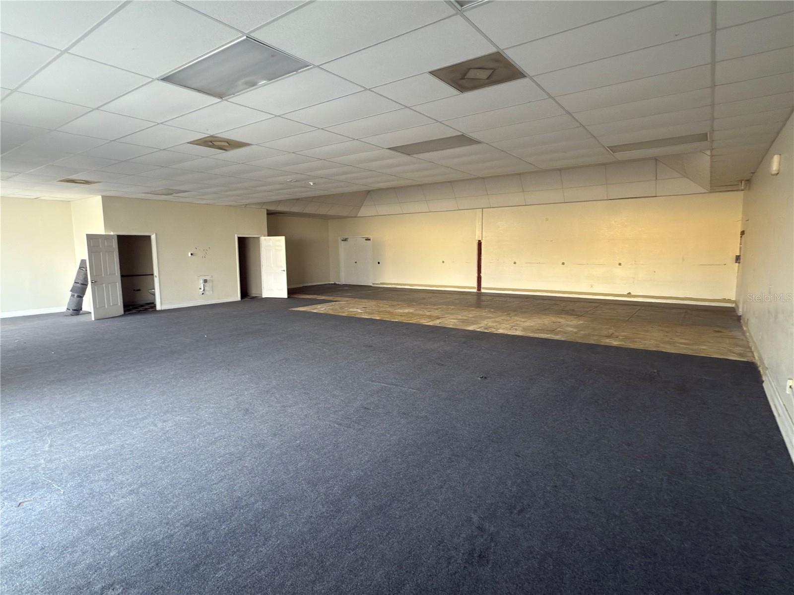 Image 2 of 5 For 1109 Tamiami Trail 4