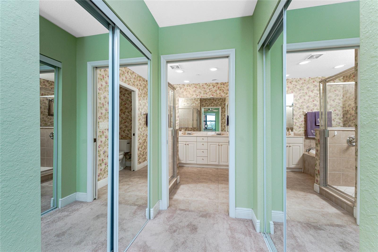 Image 31 of 51 For 24351 Baltic Ave  203