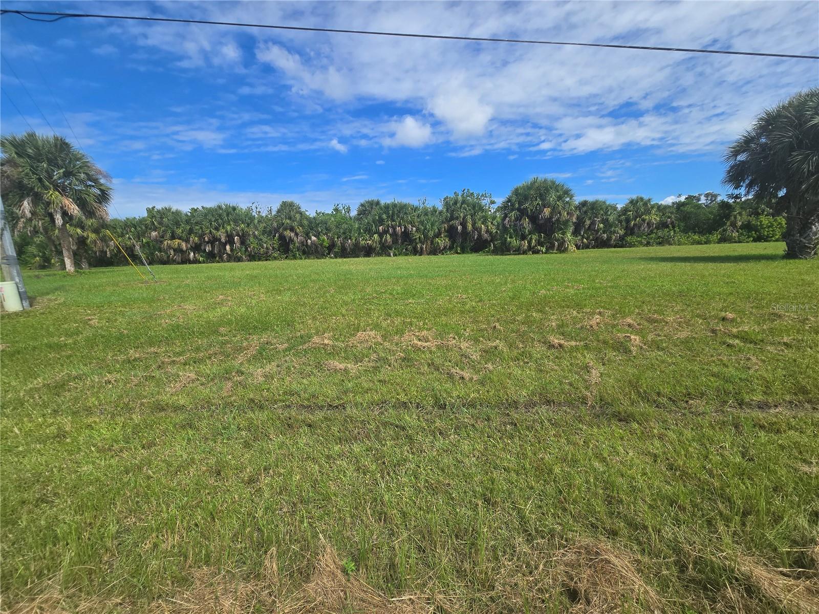 Image 3 of 13 For 16947 Acapulco Road