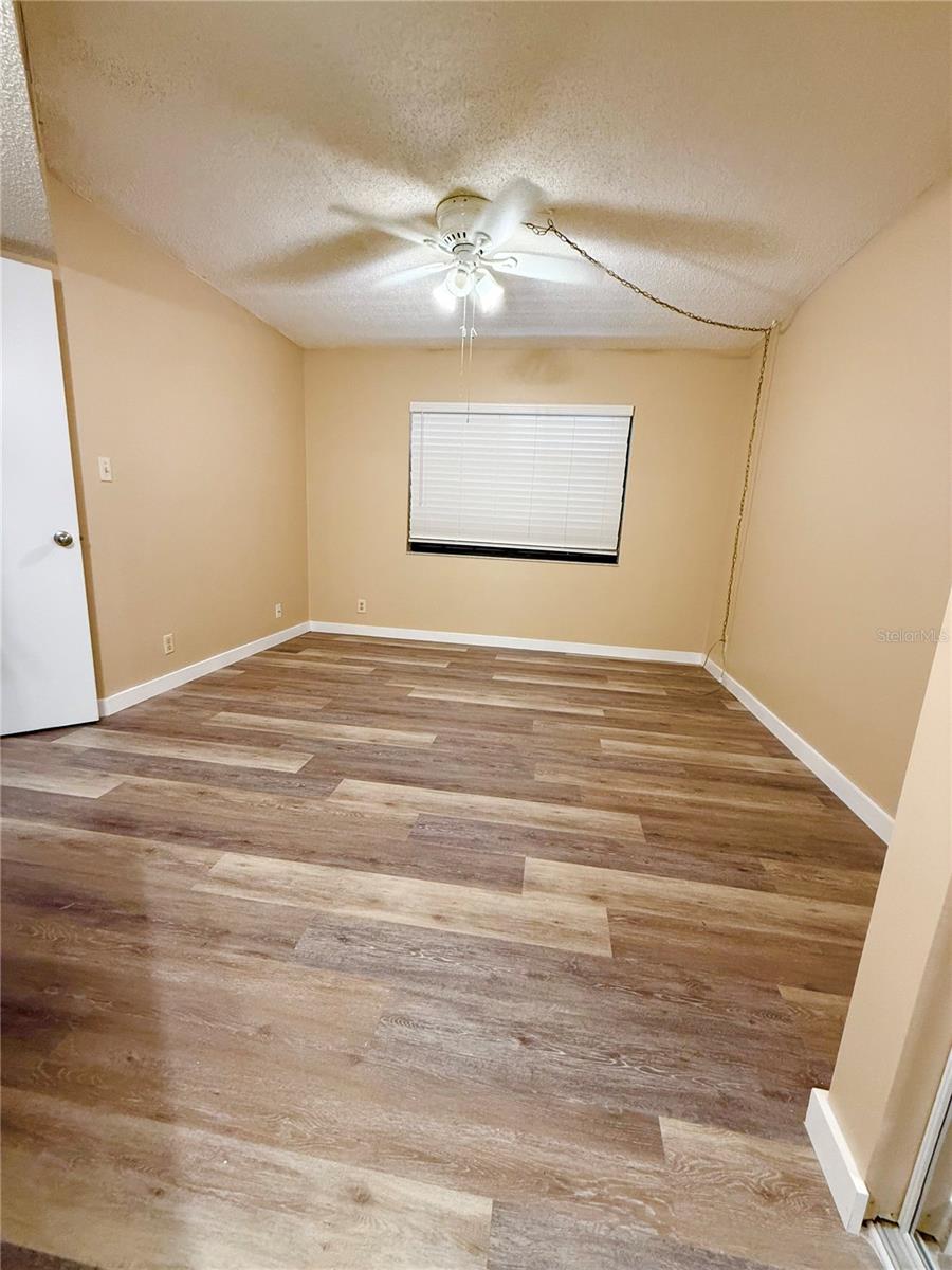 Image 19 of 31 For 19505 Quesada Avenue Cc103