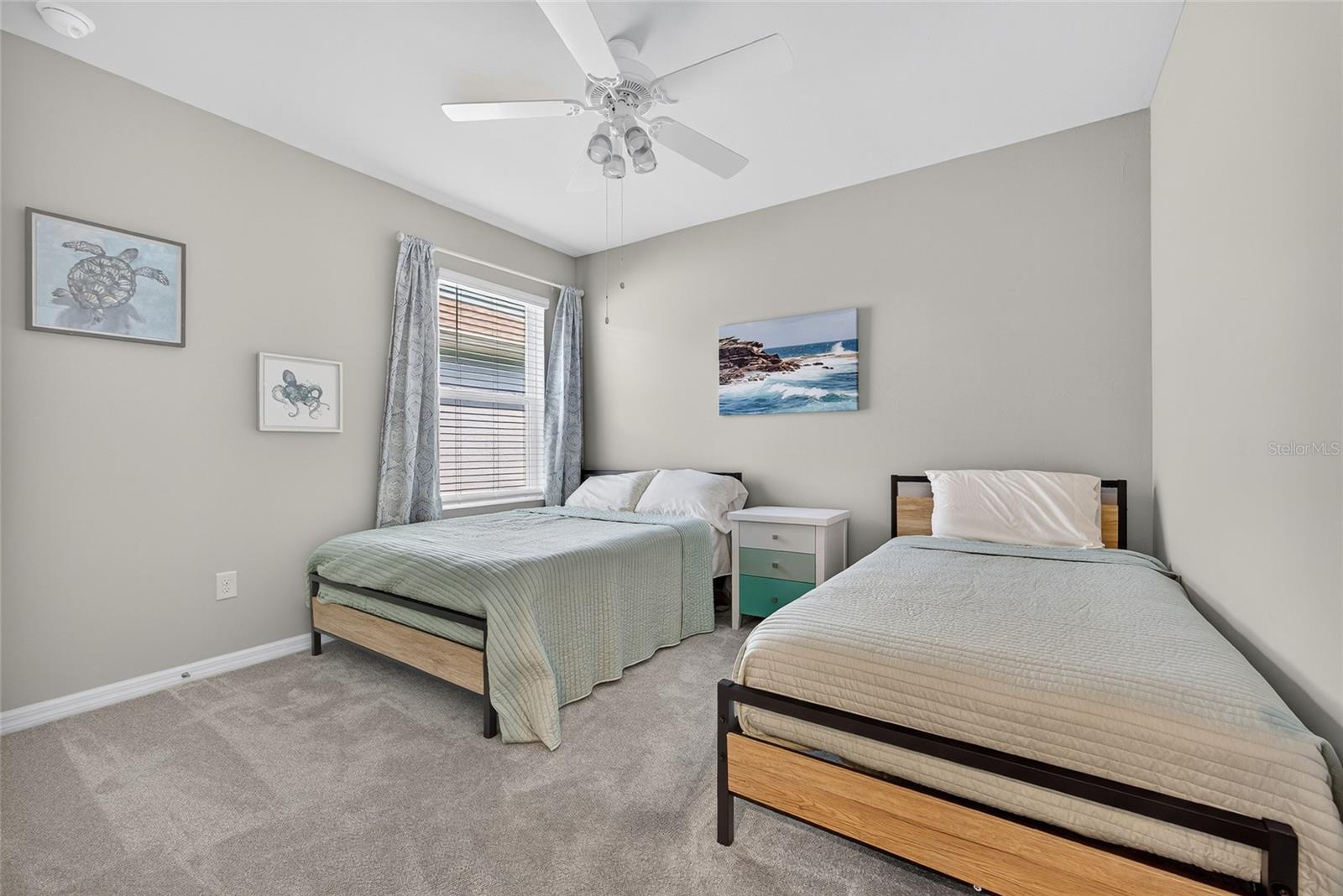 Image 17 of 40 For 25340 Lenox Circle