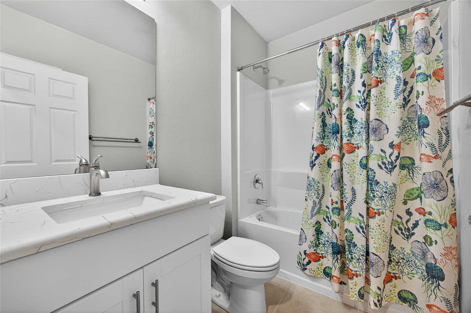 Image 18 of 40 For 25340 Lenox Circle