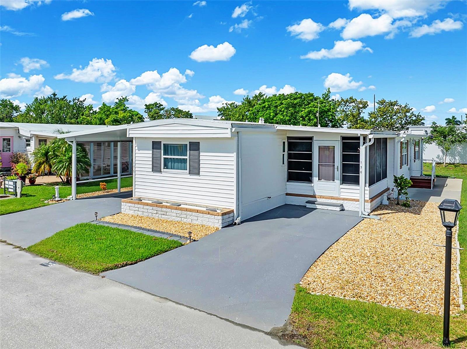Details for 176 Manatee Loop, PUNTA GORDA, FL 33950