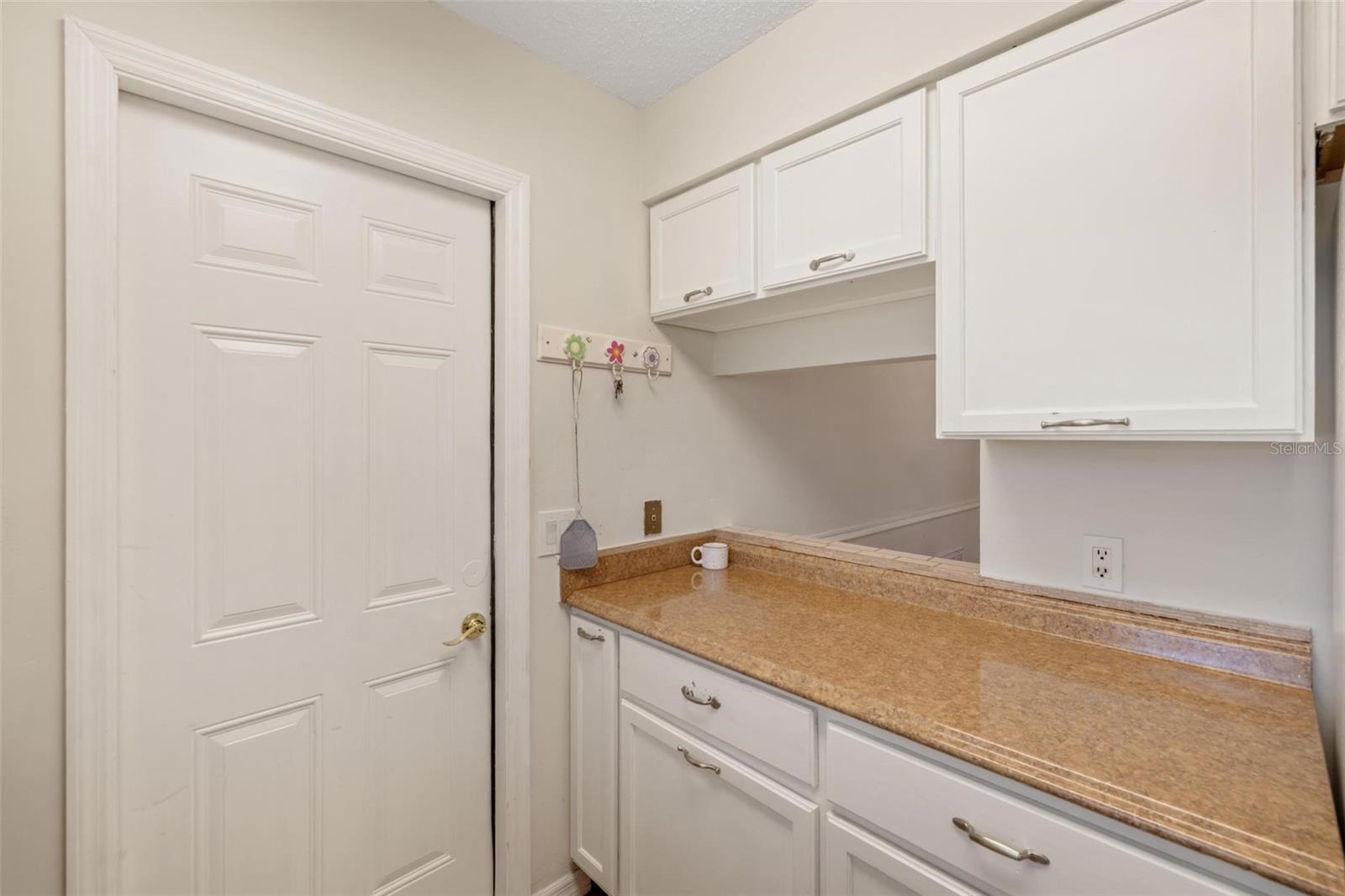 Image 18 of 41 For 3074 Perdue Terrace