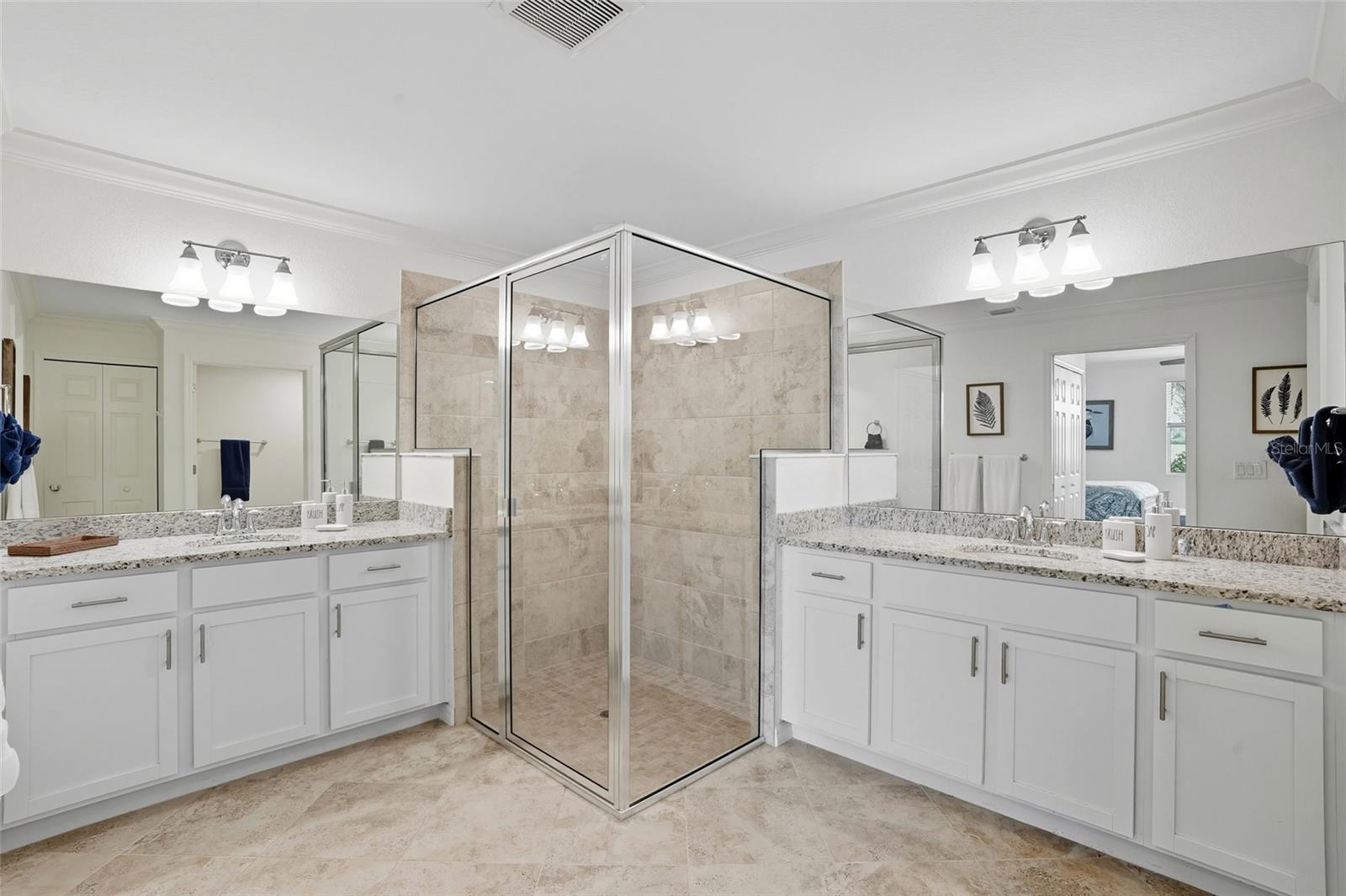 Image 15 of 69 For 14008 Black Beauty Drive 1811