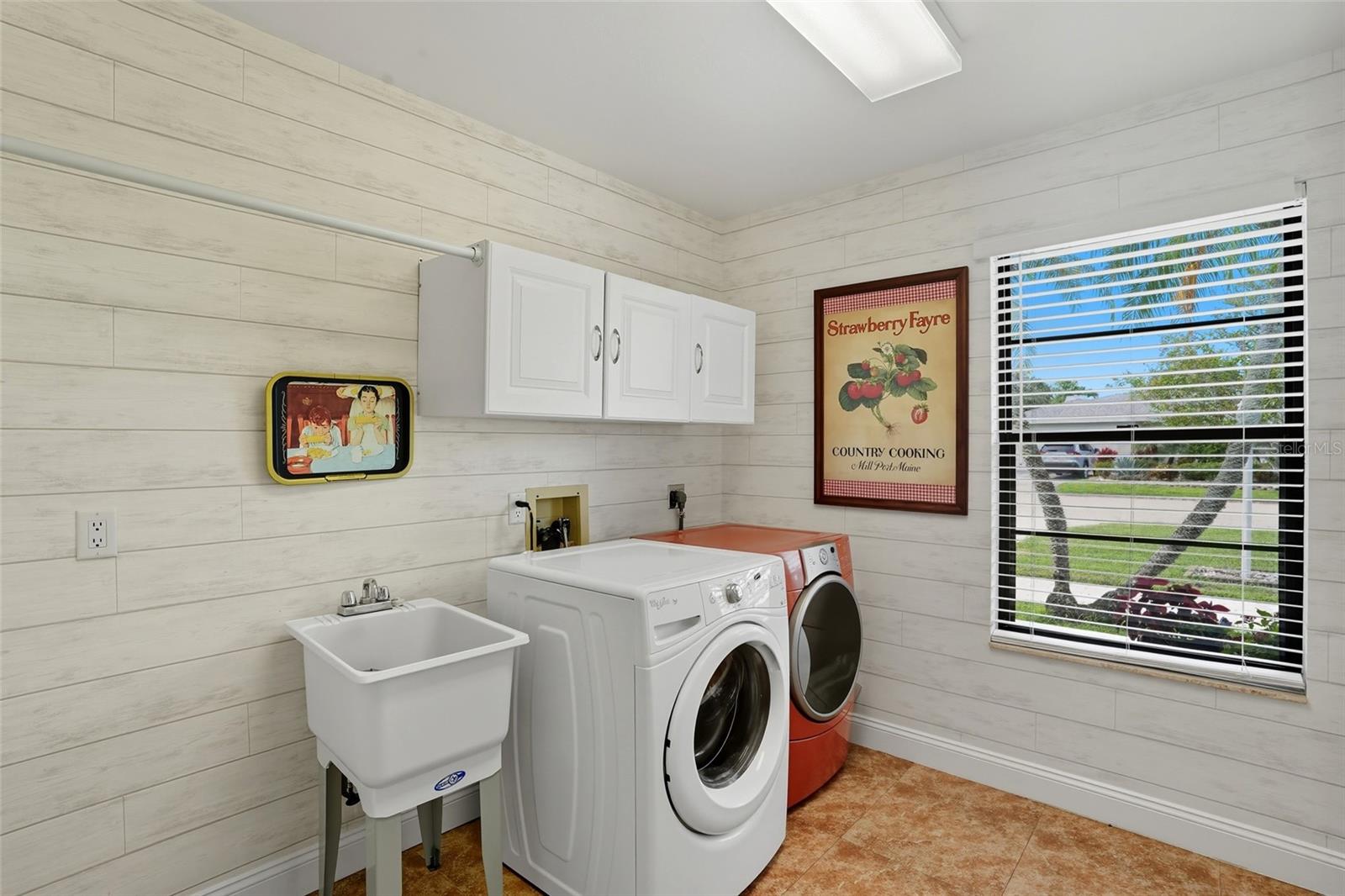 Image 35 of 50 For 683 Astarias Circle