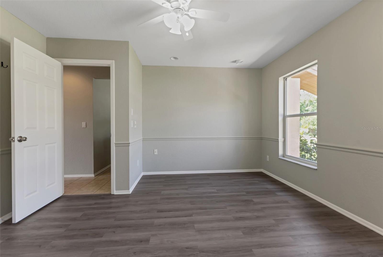 Image 29 of 48 For 23177 Rye Avenue