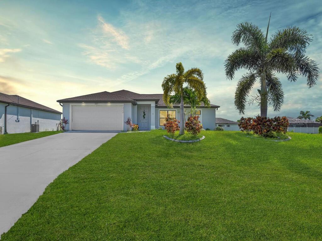 Details for 1322 10th Terrace, CAPE CORAL, FL 33993