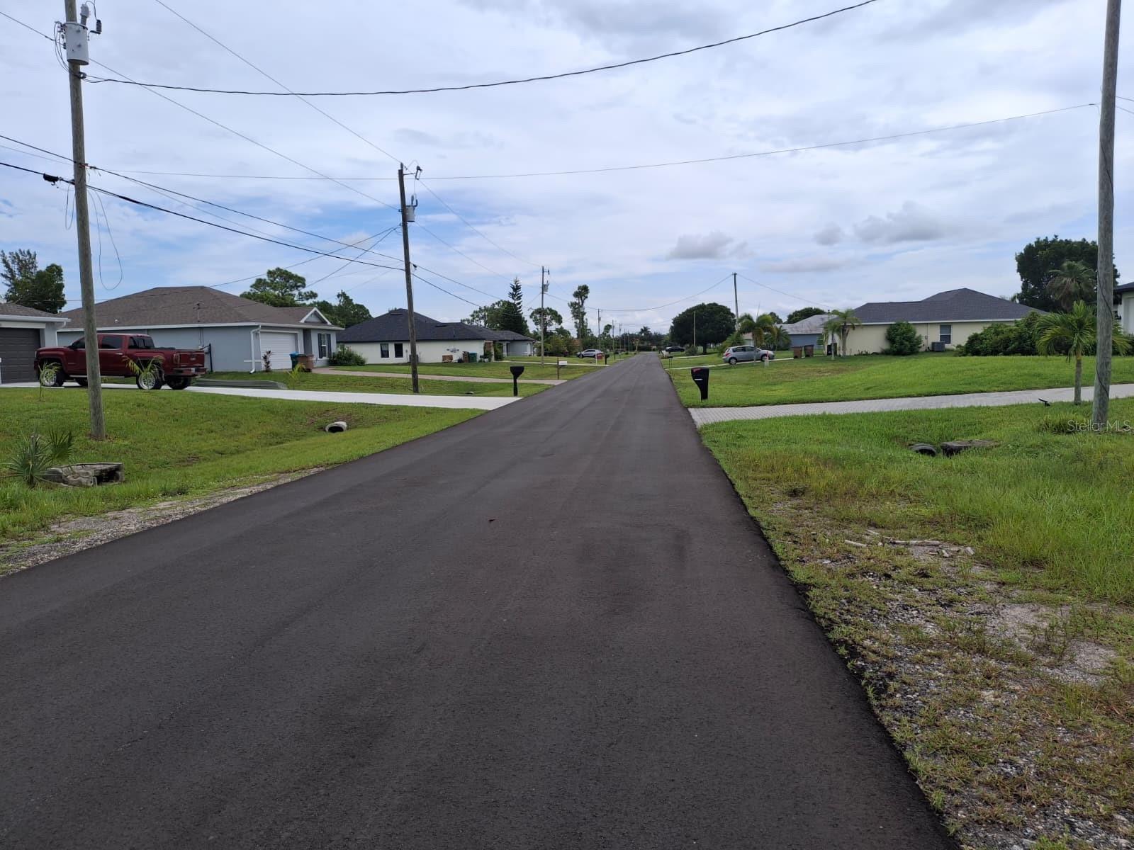 Image 4 of 6 For 2127 34th Terrace