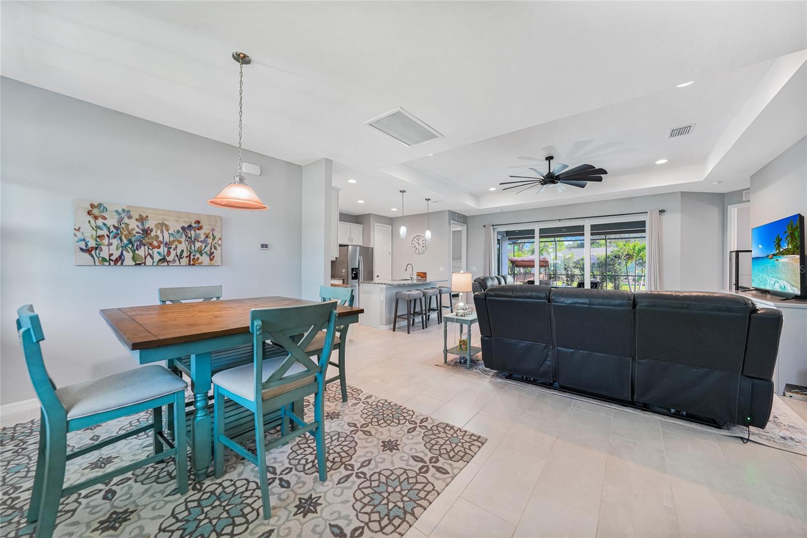 Image 10 of 53 For 336 Casale G Street