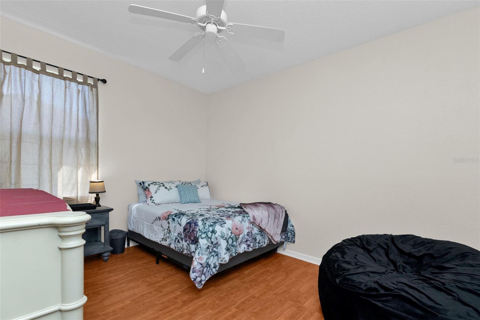Image 37 of 75 For 1170 Peppertree Lane