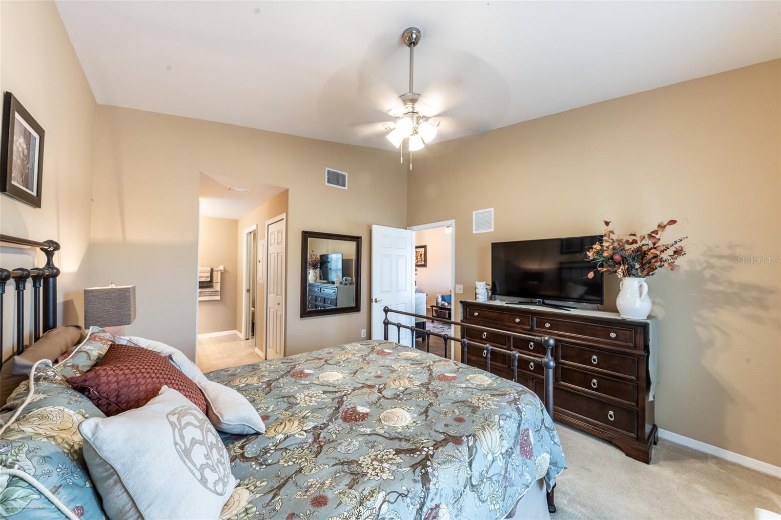 Image 37 of 55 For 5738 Sabal Trace Drive 204b57
