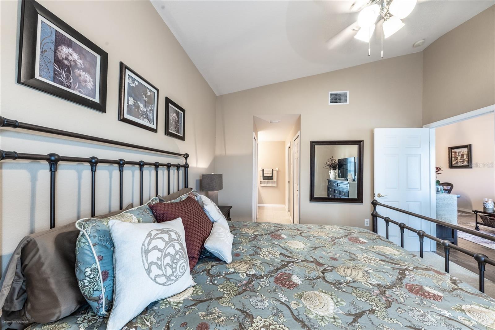 Image 38 of 55 For 5738 Sabal Trace Drive 204b57