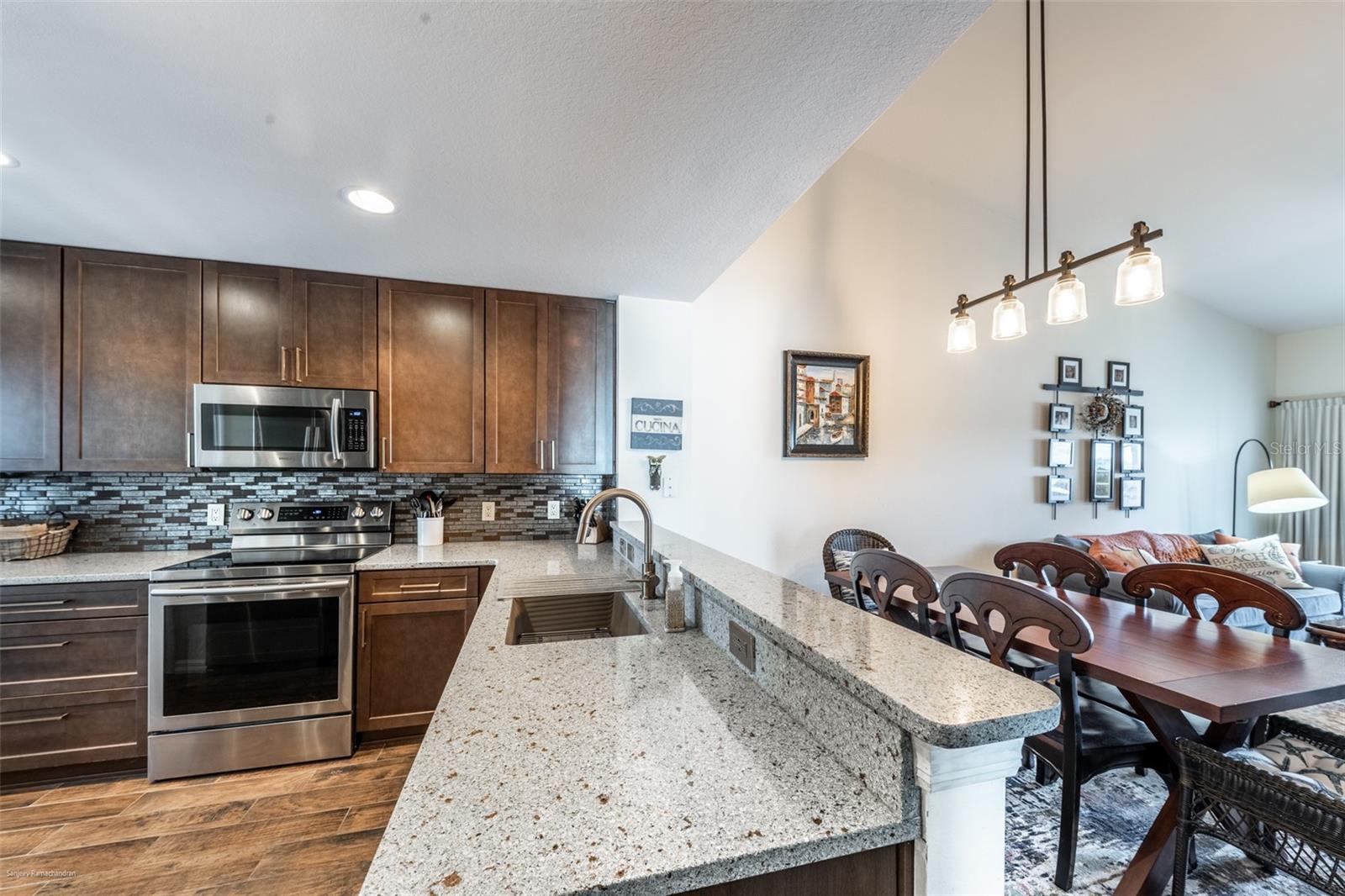 Image 6 of 55 For 5738 Sabal Trace Drive 204b57