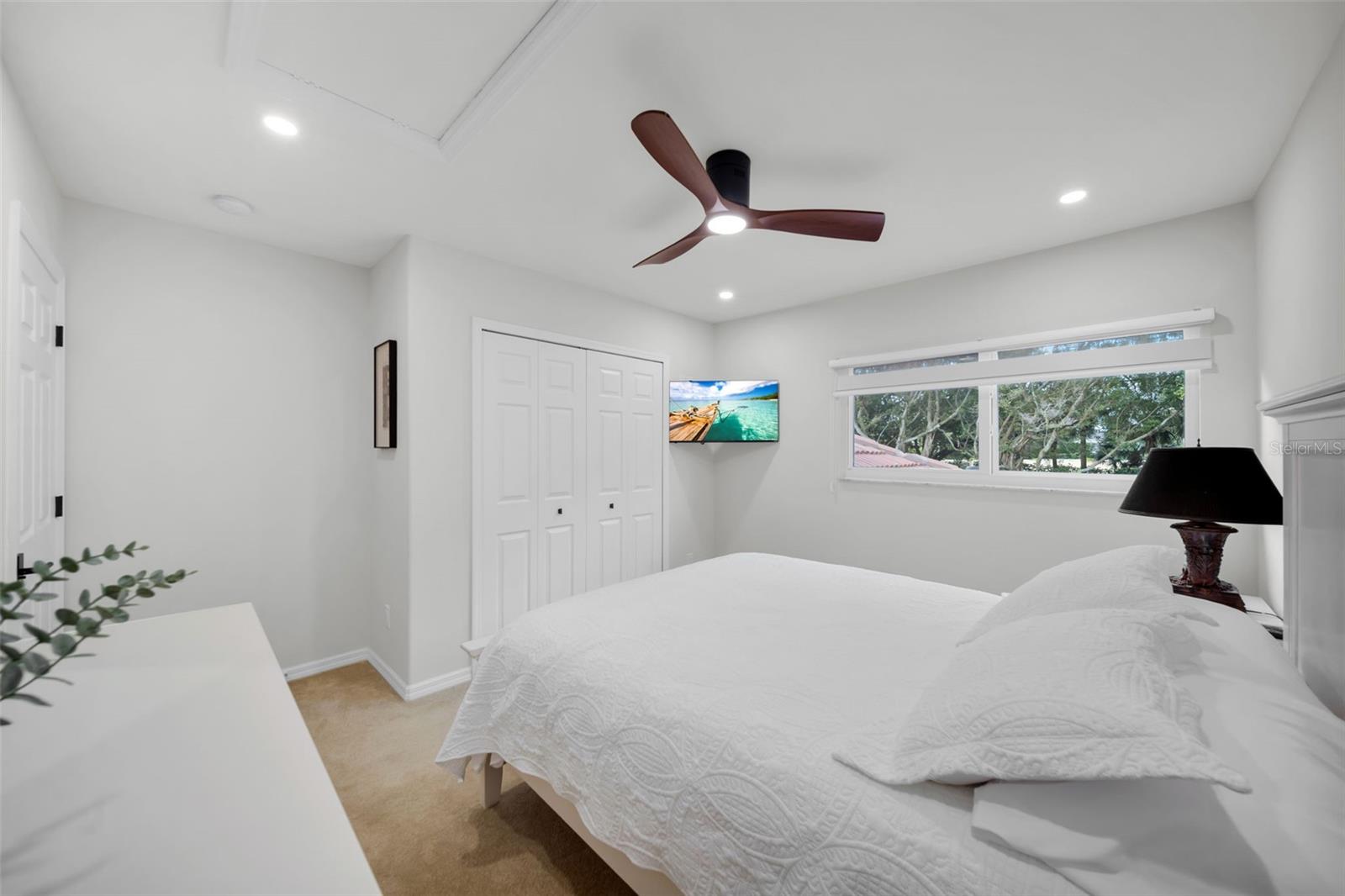 Image 18 of 50 For 8864 Ventura Way