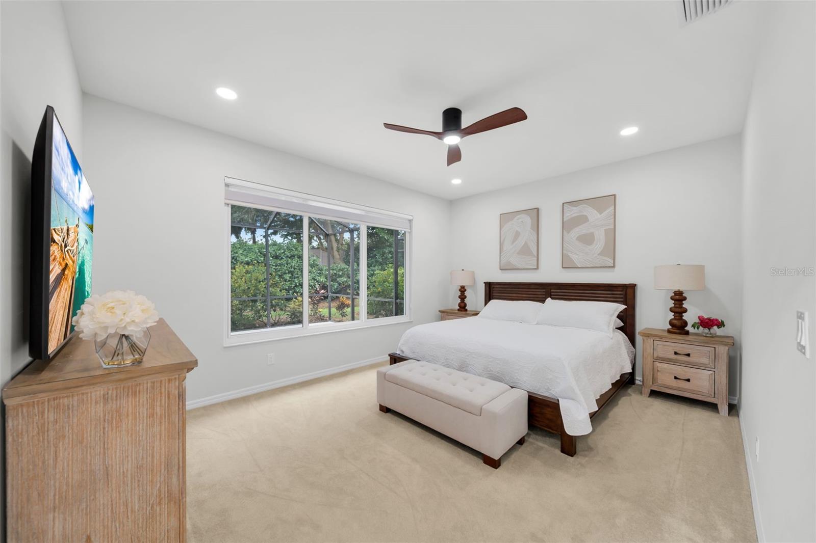 Image 20 of 50 For 8864 Ventura Way