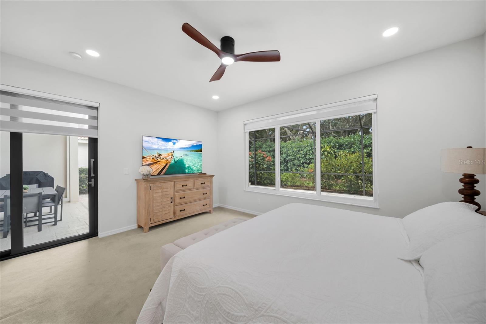 Image 21 of 50 For 8864 Ventura Way