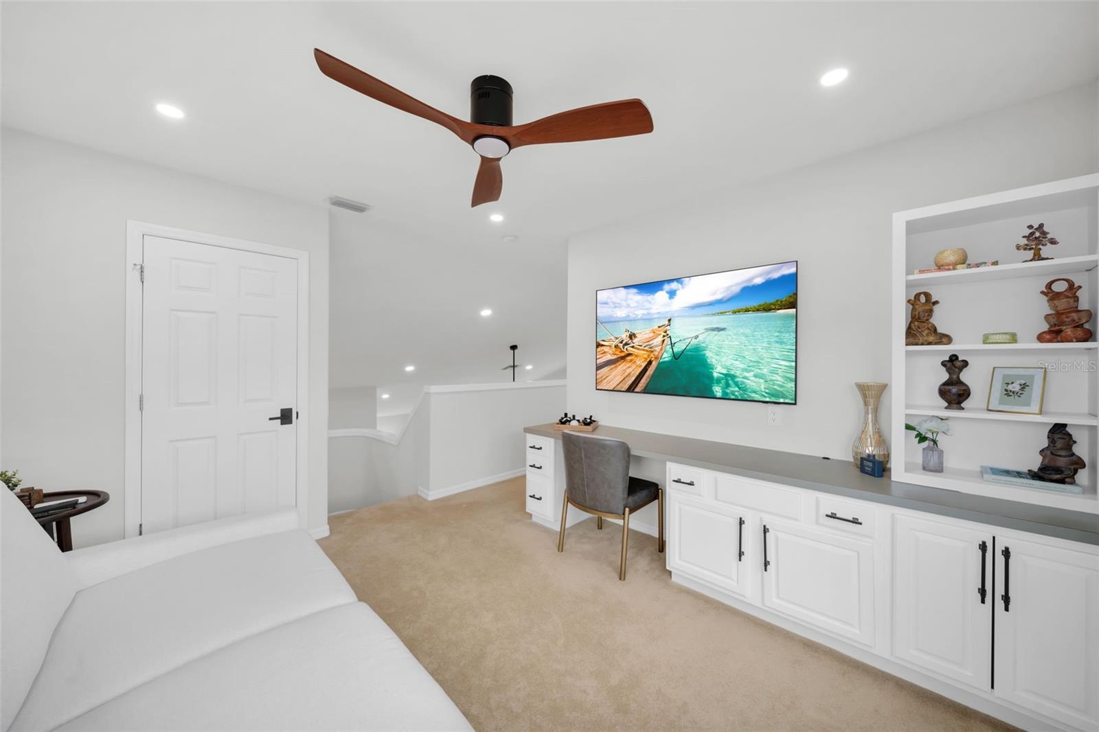 Image 24 of 50 For 8864 Ventura Way