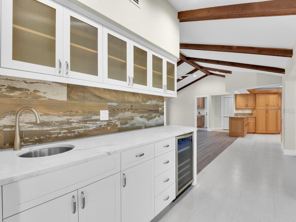 Image 6 of 44 For 491 Cypress Way E