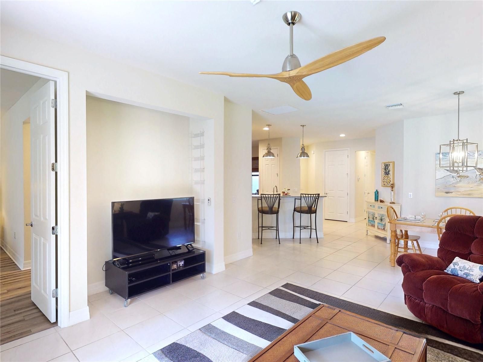 Image 30 of 97 For 2594 Oswego Drive