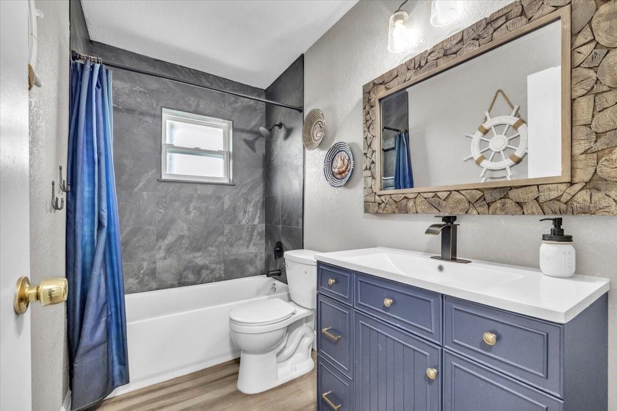Image 20 of 36 For 30049 Balsam Boulevard