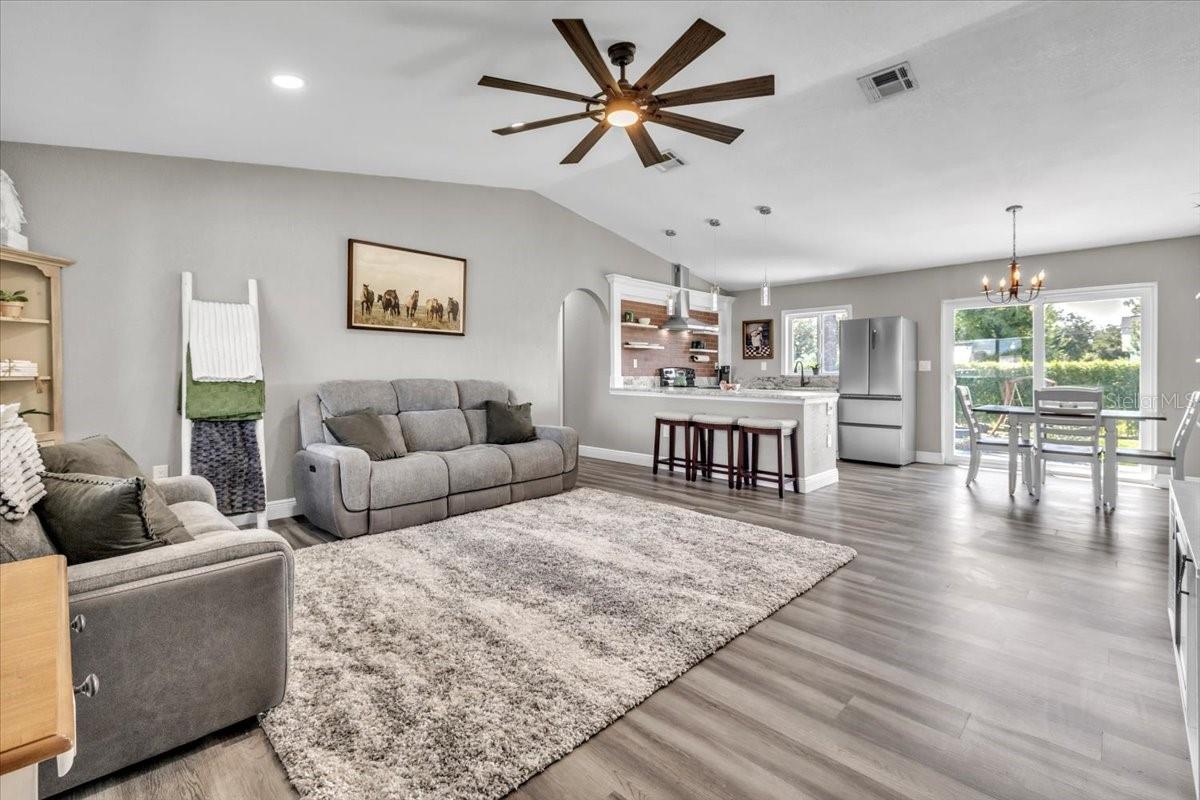 Image 3 of 36 For 30049 Balsam Boulevard