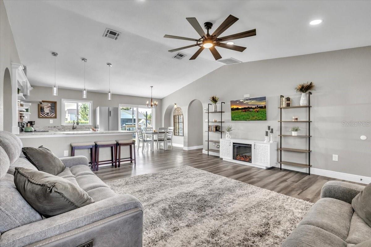 Image 6 of 36 For 30049 Balsam Boulevard
