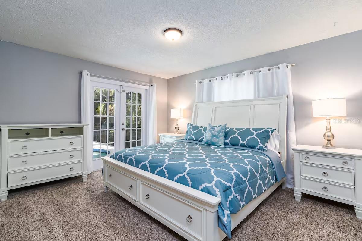 Image 12 of 18 For 3173 Cranberry Boulevard